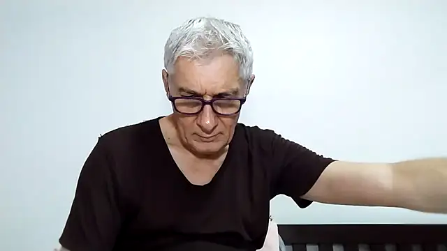 BIGUNCUTHARDCOCK online show from 04-06-26, 02:20