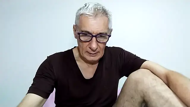 BIGUNCUTHARDCOCK online show from 04-23-26, 12:34