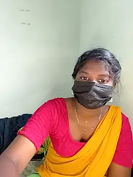 Snapshot of tamilachi4u chatting on 12-25-24, 04:54 tamilachi4u online show from 12-25-24, 04:54