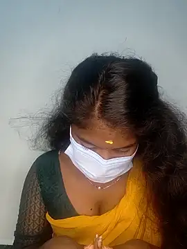 Snapshot of tamilachi4u chatting on 03-08-25, 04:39 tamilachi4u online show from 03-08-25, 04:39