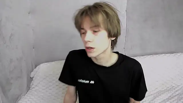 Makentoshi  online show from 09-15-25, 07:30