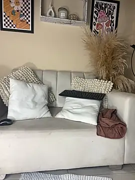 Snapshot of Sweetie_Arianna chatting on 03-10-26, 05:12 Sweetie Arianna online show from 03-10-26, 05:12