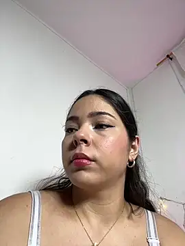 Snapshot of daarklover chatting on 03-16-26, 03:01 daarklover online show from 03-16-26, 03:01