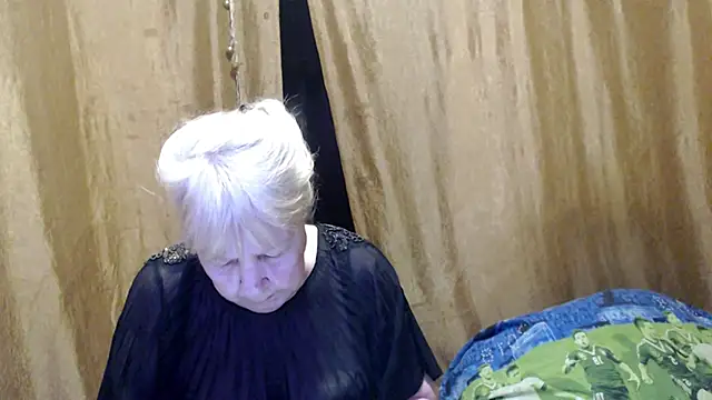  Estelitta 5 online show from 02-06-25, 04:47