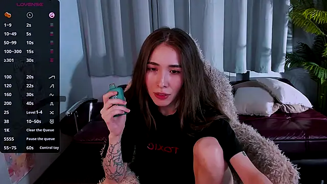 ashleyro1 online show from 11-26-25, 07:53