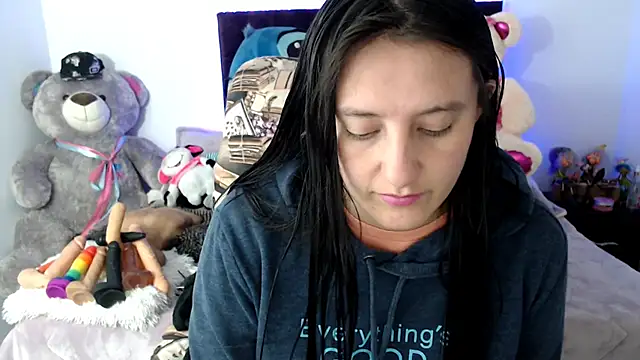 Snapshot of Lorenahot_06 chatting on 11-21-25, 07:45 Lorenahot 06 online show from 11-21-25, 07:45