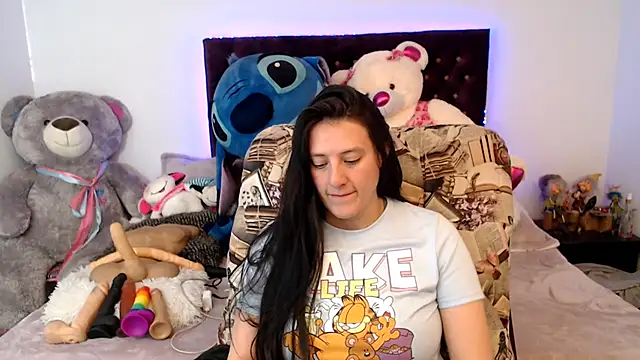 Snapshot of Lorenahot_06 chatting on 02-04-26, 06:25 Lorenahot 06 online show from 02-04-26, 06:25