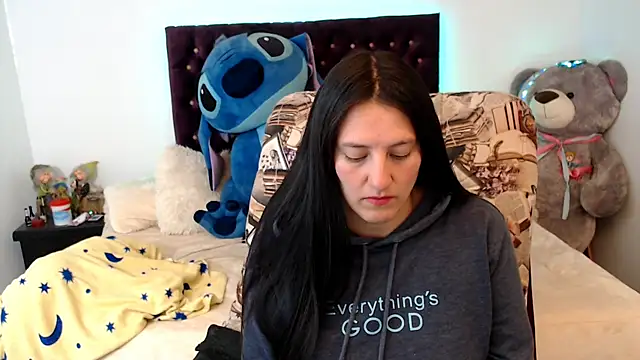 Snapshot of Lorenahot_06 chatting on 07-04-26, 07:09 Lorenahot 06 online show from 07-04-26, 07:09