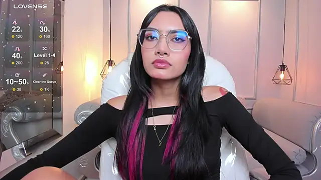 Snapshot of AzuraKindong chatting on 09-08-25, 07:24 AzuraKindong online show from 09-08-25, 07:24