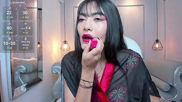 Snapshot of AzuraKindong chatting on 10-30-25, 07:14 AzuraKindong online show from 10-30-25, 07:14