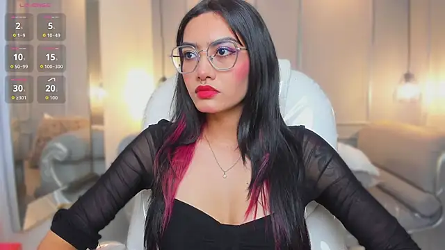 Snapshot of AzuraKindong chatting on 02-19-26, 07:32 AzuraKindong online show from 02-19-26, 07:32