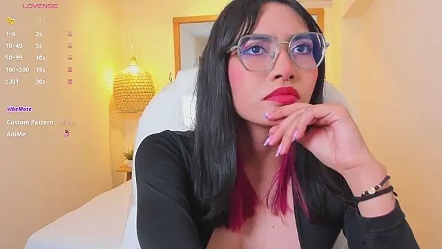 Snapshot of AzuraKindong chatting on 03-12-26, 07:53 AzuraKindong online show from 03-12-26, 07:53