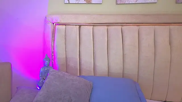 Snapshot of sophiia_grey_1 chatting on 06-04-26, 10:38 sophiia grey 1 online show from 06-04-26, 10:38