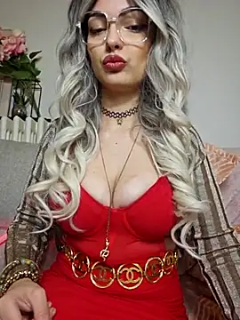 Snapshot of La_Nebulleuse-Nebulla chatting on 03-13-25, 11:38 La Nebulleuse-Nebulla online show from 03-13-25, 11:38