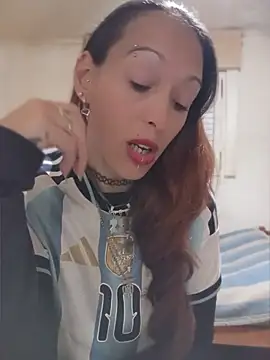 Snapshot of Zorrita_Fox chatting on 06-16-26, 12:24 Zorrita Fox online show from 06-16-26, 12:24