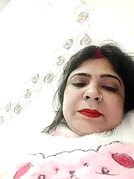 Husnpari20 online show from 12-22-24, 07:22