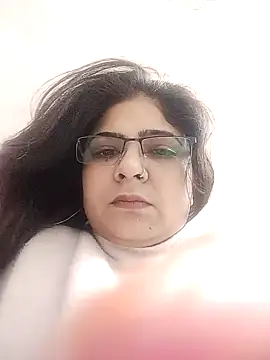 Husnpari20 online show from 01-03-25, 05:39