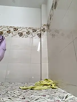 Husnpari20 online show from 03-12-25, 04:41