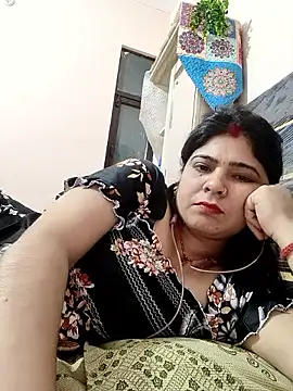 Snapshot of Husnpari20 chatting on 03-16-26, 05:44 Husnpari20 online show from 03-16-26, 05:44