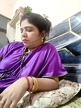 Snapshot of Husnpari20 chatting on 03-17-26, 04:17 Husnpari20 online show from 03-17-26, 04:17