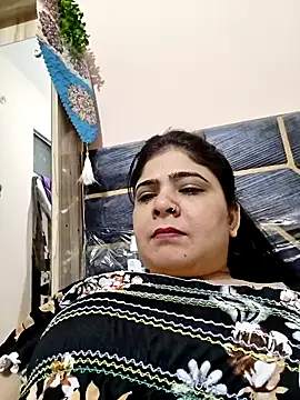 Snapshot of Husnpari20 chatting on 04-01-26, 05:19 Husnpari20 online show from 04-01-26, 05:19