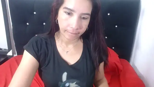 Snapshot of Ainhoa-hot chatting on 09-08-25, 07:46 Ainhoa-hot online show from 09-08-25, 07:46