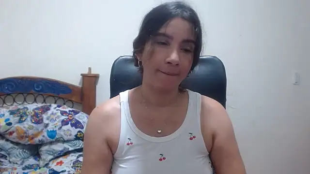 Snapshot of Ainhoa-hot chatting on 06-10-26, 08:35 Ainhoa-hot online show from 06-10-26, 08:35