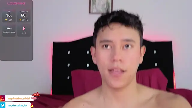 Angel esteban fx online show from 11-12-25, 11:54