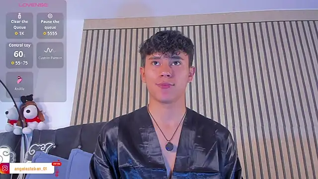 Angel esteban fx online show from 03-11-26, 07:53