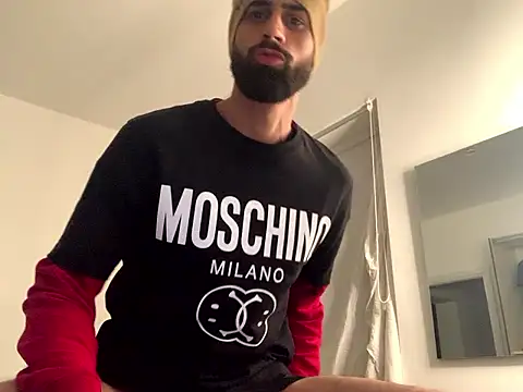 Snapshot of hugoprada chatting on 12-08-24, 07:54 hugoprada online show from 12-08-24, 07:54