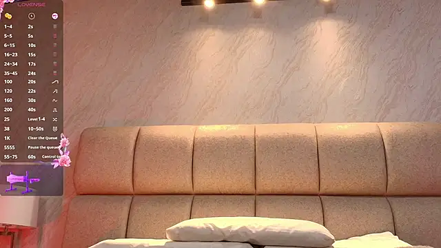 Snapshot of Arii_Vga chatting on 02-26-26, 04:44 Arii Vga online show from 02-26-26, 04:44