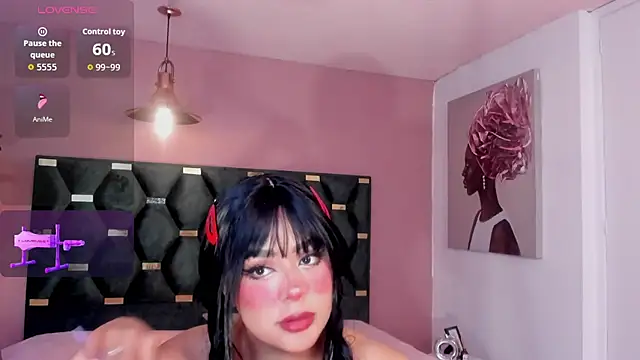 Snapshot of Red_lady chatting on 11-15-25, 04:10 Red lady online show from 11-15-25, 04:10