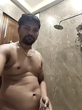 Snapshot of Tejpaljoshi chatting on 02-14-26, 10:01 Tejpaljoshi online show from 02-14-26, 10:01