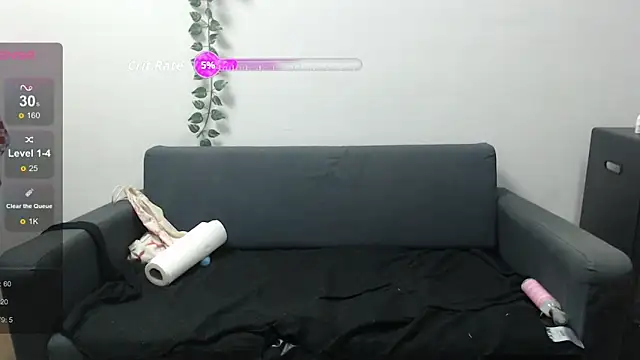 Snapshot of MaraNightmare chatting on 01-09-26, 05:04 MaraNightmare online show from 01-09-26, 05:04