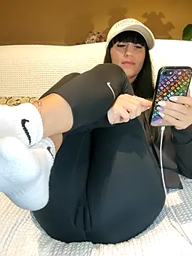 Melody87 online show from 10-06-25, 08:17