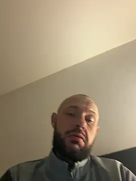 Guitccch online show from 01-08-26, 05:43