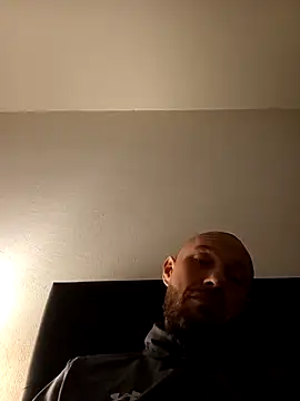 Guitccch online show from 04-03-26, 01:47