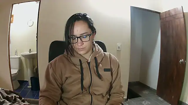 brittanycheeks online show from 02-24-26, 11:52