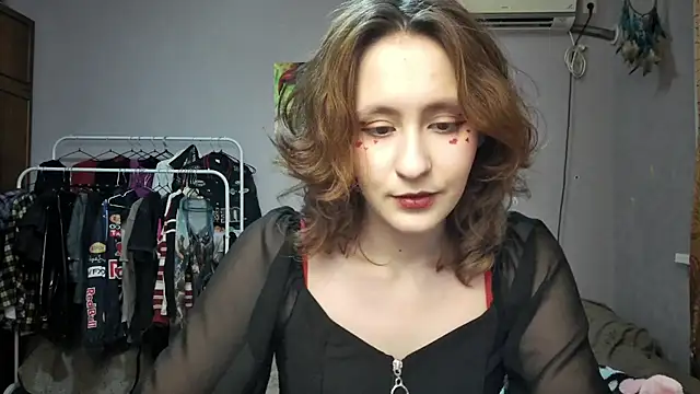 Snapshot of JoannaTompson chatting on 02-23-25, 09:26 JoannaTompson online show from 02-23-25, 09:26