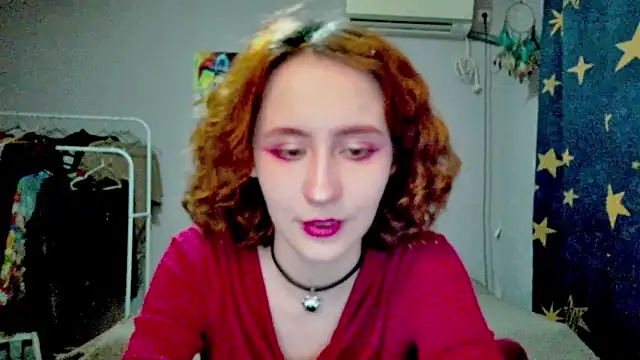 Snapshot of JoannaTompson chatting on 04-22-26, 05:58 JoannaTompson online show from 04-22-26, 05:58