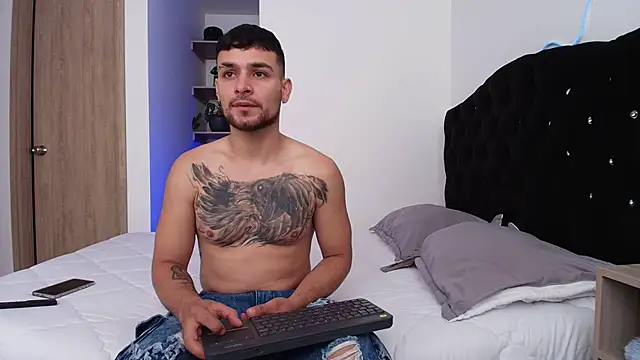 Aron-santoro online show from 02-11-26, 01:05