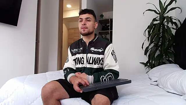 Aron-santoro online show from 04-27-26, 02:15