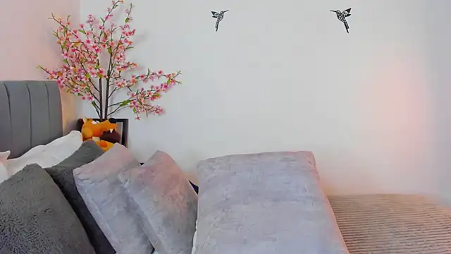 Snapshot of im_sarah34 chatting on 02-28-25, 05:26 im sarah34 online show from 02-28-25, 05:26