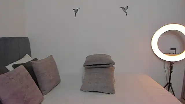 Snapshot of im_sarah34 chatting on 09-15-25, 07:03 im sarah34 online show from 09-15-25, 07:03