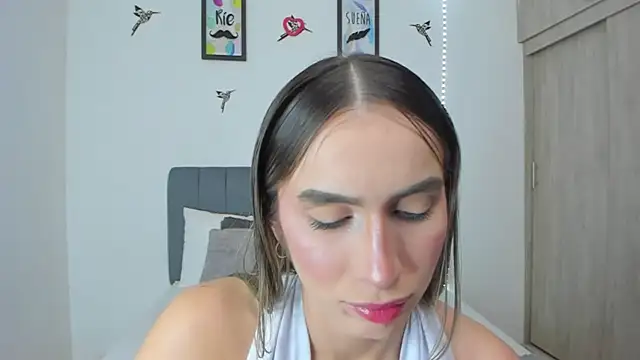 Snapshot of im_sarah34 chatting on 02-27-26, 06:24 im sarah34 online show from 02-27-26, 06:24