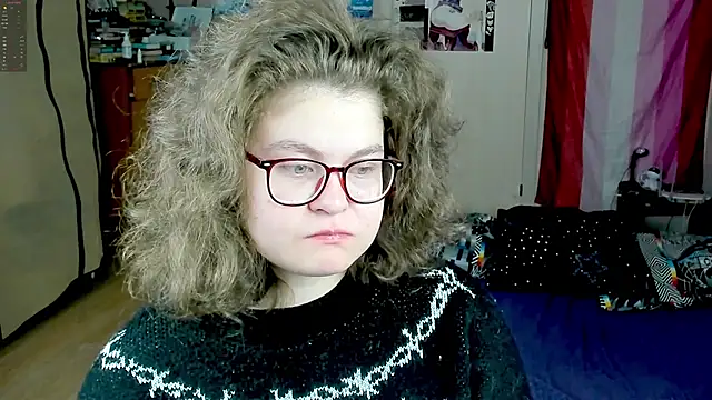 Snapshot of Sashy_Way chatting on 10-24-25, 10:55 Sashy Way online show from 10-24-25, 10:55