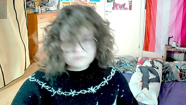 Snapshot of Sashy_Way chatting on 10-27-25, 08:51 Sashy Way online show from 10-27-25, 08:51