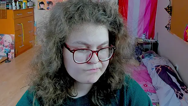 Snapshot of Sashy_Way chatting on 03-08-26, 11:58 Sashy Way online show from 03-08-26, 11:58