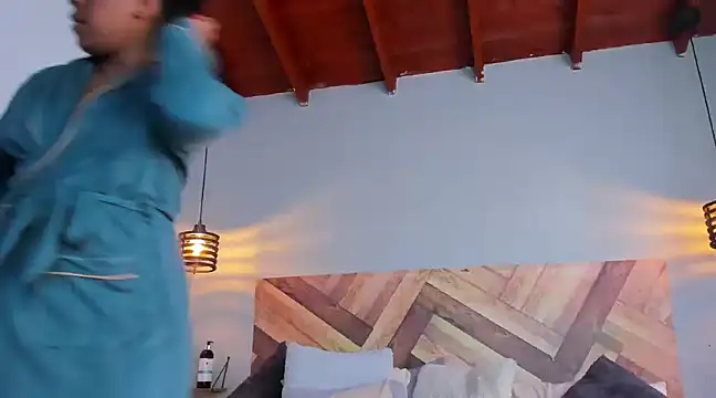 EmmilyBrant online show from 02-22-25, 06:08