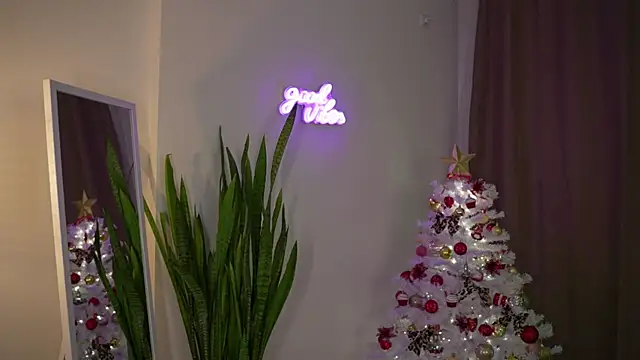 LindaWarners online show from 12-14-24, 08:18